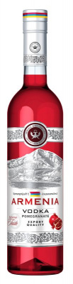 Крепкий спиртной напиток Водка Гранатовая Армения 40% 0.5л АРМЕНИЯ
